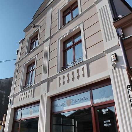 Garni Hotel Tema Nova Čačak エクステリア 写真