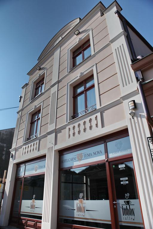 Garni Hotel Tema Nova Čačak エクステリア 写真